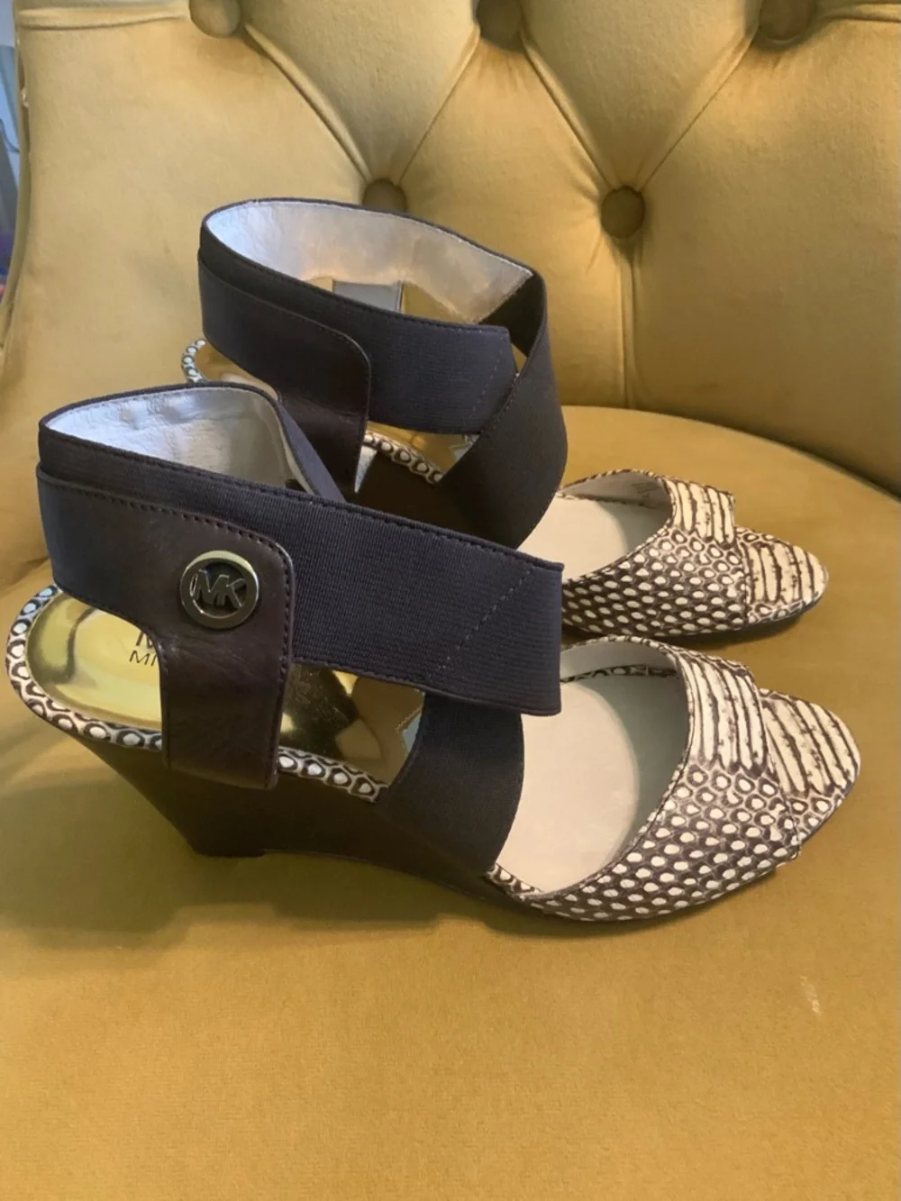 Michael Kors Navy and White Patterned Wedge Sandals NEW bought at Saks 5th Ave